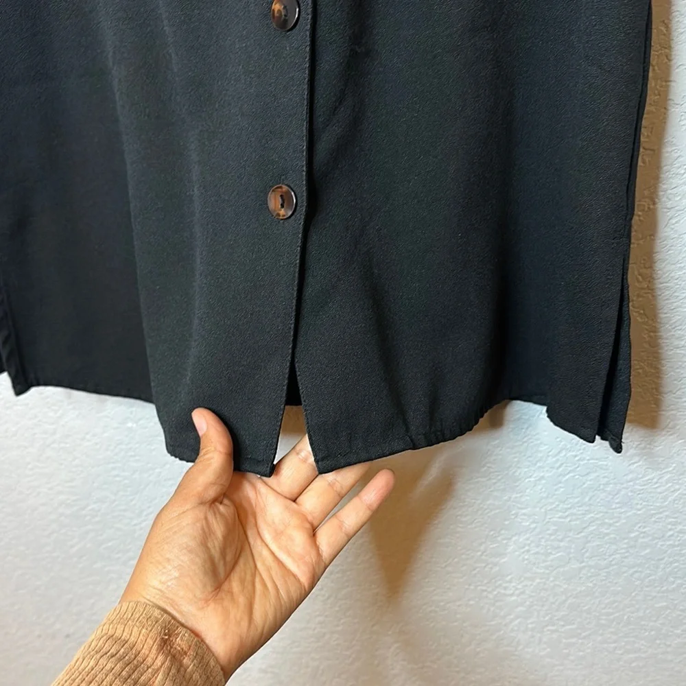 Croft & Barrow Classic Black Sleeveless Top - Picture 4 of 5